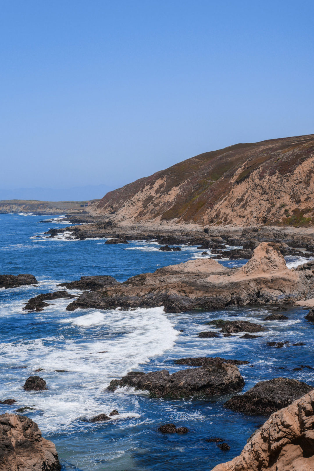 The cliffs, rocky coastline and ocean near Bodega Bay, California