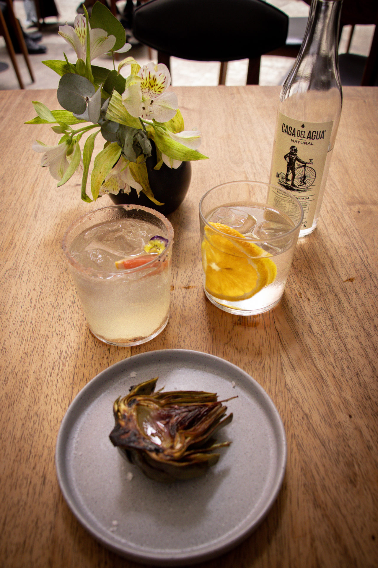 Margarita, Flavored Water and an artichoke appetizer from Blanco Colima: one of the best restaurants for eating dairy-free in Mexico City
