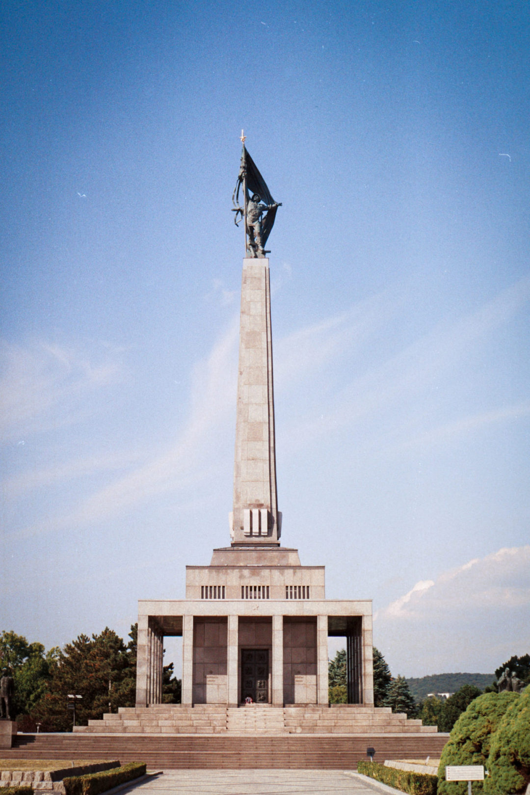 Bratislava Travel Guide: The stoic Slavin Memorial standing tall against a clear blue sky