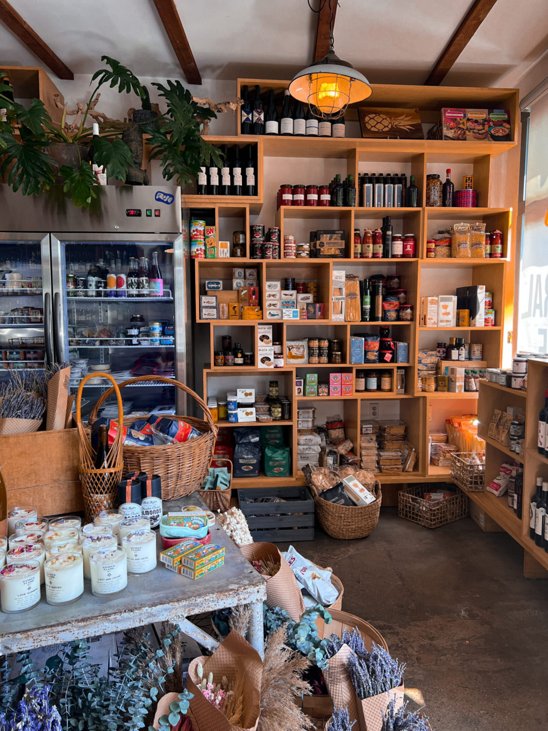 The inside of Vin on Rose, a natural wine shop in Venice Beach, California