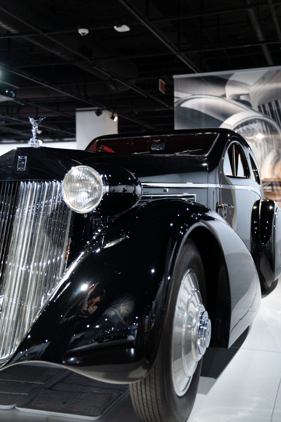 A 1925 Rolls-Royce Phantom at the Petersen Automotive Museum in Los Angeles, California