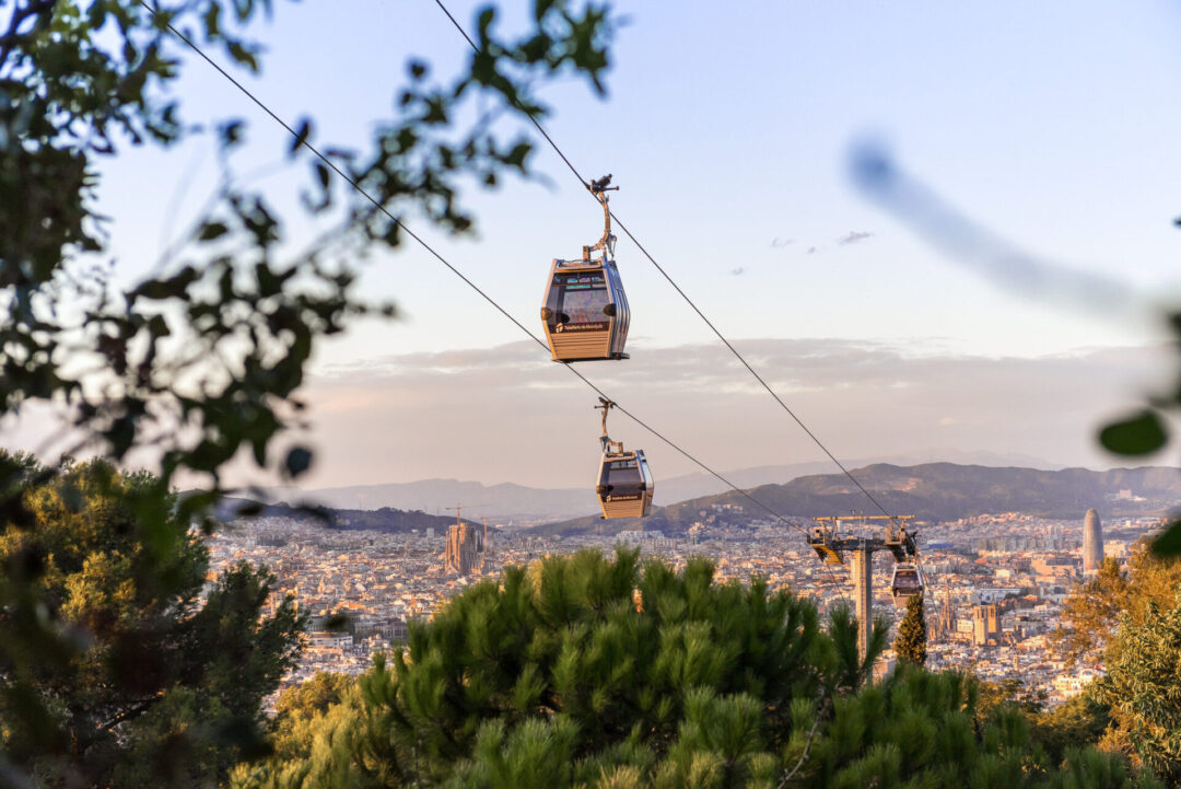 A gondola heading up to the top of Montjuïc Hill in Barcelona, Spain