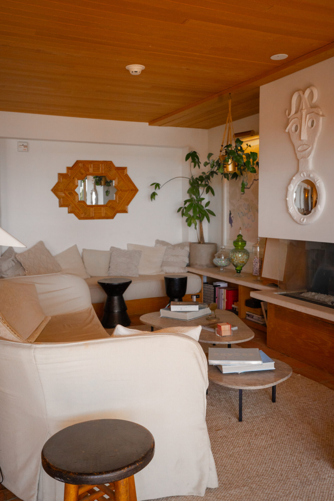 Laguna Beach Weekend Trip: the living room inside Hotel Joaquin 